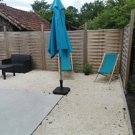 Maison Pour 4 Personnes 度假居